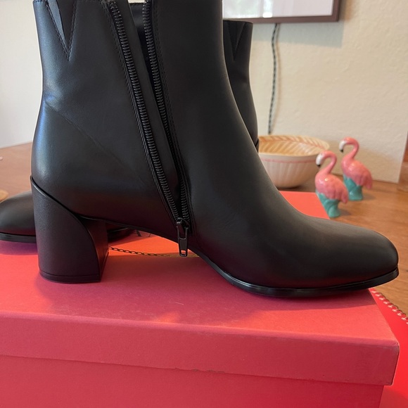 NWT Vaneli Cailen Boot - Picture 2 of 3